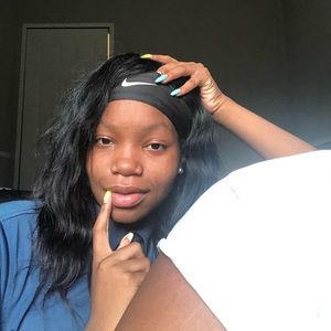 Meet your Posher, Christian